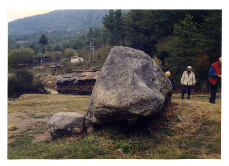 Dorje Dolmen Thamshing