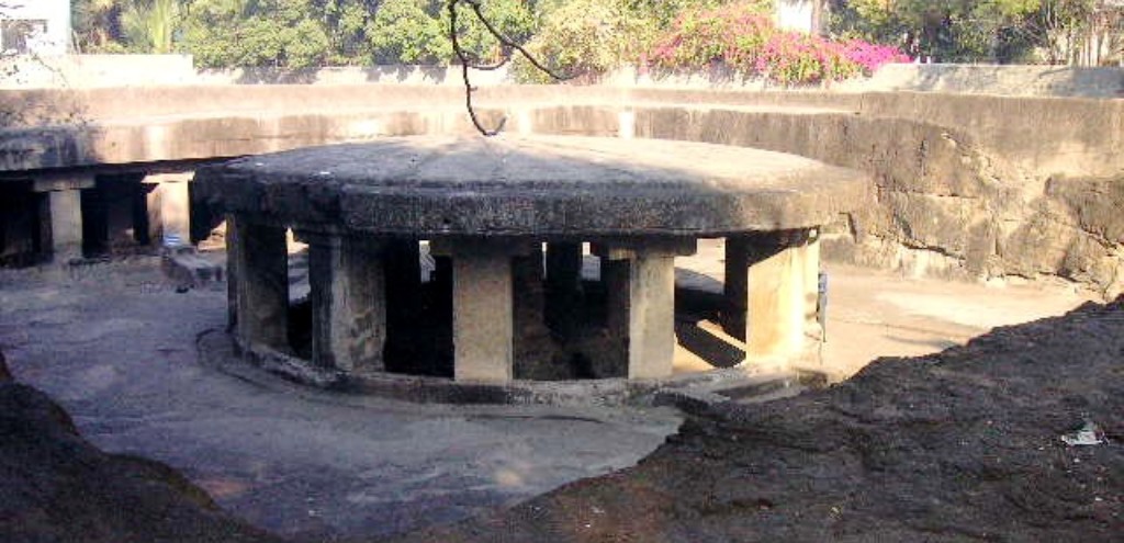 Pataleshwar cave temple 