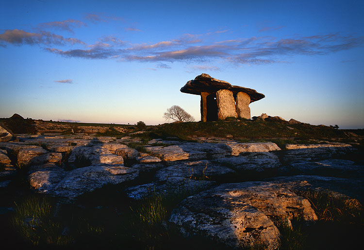 Poulnabrone