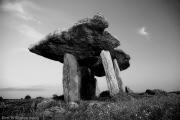 Poulnabrone