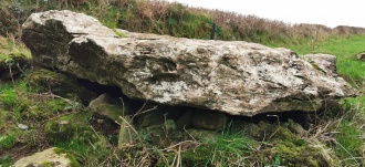 Moneen ring barrow 
