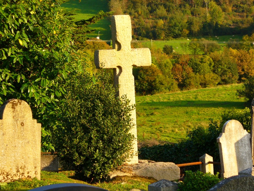St Bronagh's Graveyard (Kilbroney)