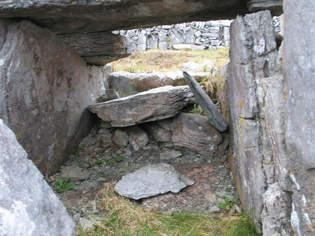 Click for the gallery page to add comments and vote (PID:41652) Oghil Wedge Tomb