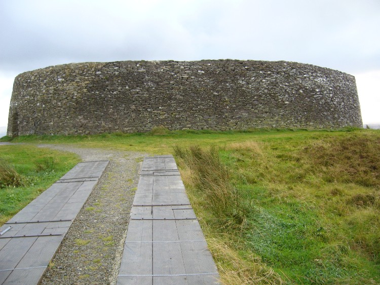 Click for the gallery page to add comments and vote (PID:43302) Grianán of Ailech