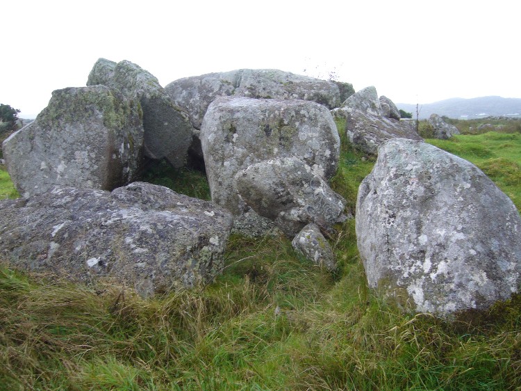 Click for the gallery page to add comments and vote (PID:43304) Kilclooney Court Tomb
