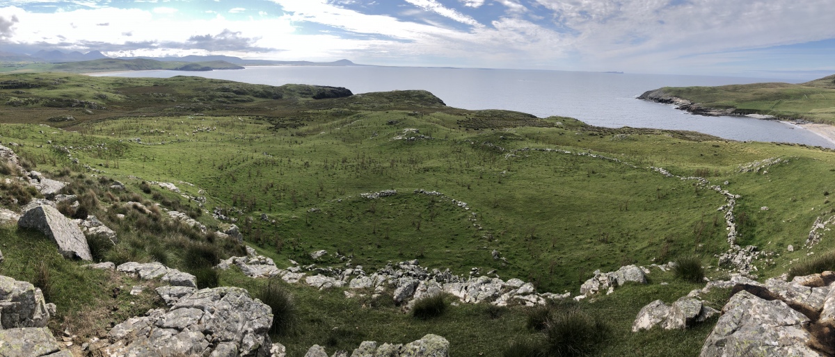 Click for full size image of Clogherna enclosure and field walls (PID:285154) Clogherna enclosure and field walls