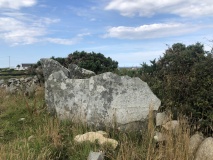 Tonbane unclassified tomb