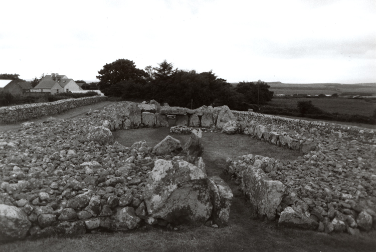 A view of the entrance leading into the court. I would have loved to have seen this place in its heyday. (Scan of photo taken in 1997)