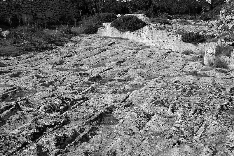 Click for the gallery page to add comments and vote (PID:157644) Clapham Junction Cart Ruts