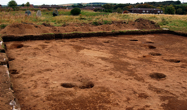 Broomend Of Crichie Stone Circle / Henge