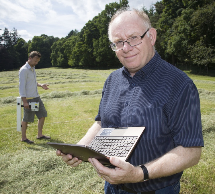 Empowering Citizen Archaeologists: How Modern IT Supports Heritage Projects