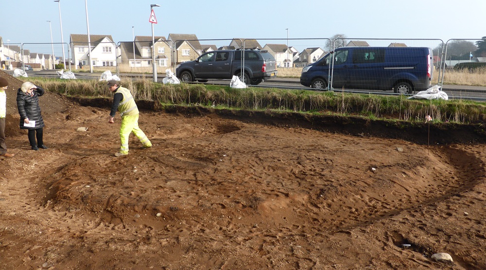 Carnoustie Neolithic Halls, Bronze Age roundhouses and Hoard