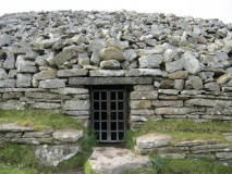 Grey Cairns of Camster : Long Cairn