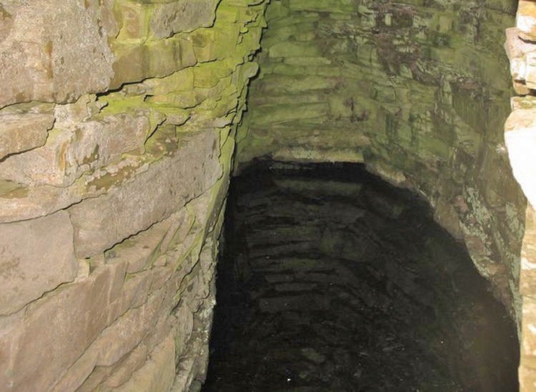 Click for the gallery page to add comments and vote (PID:80554) South Yarrows Broch