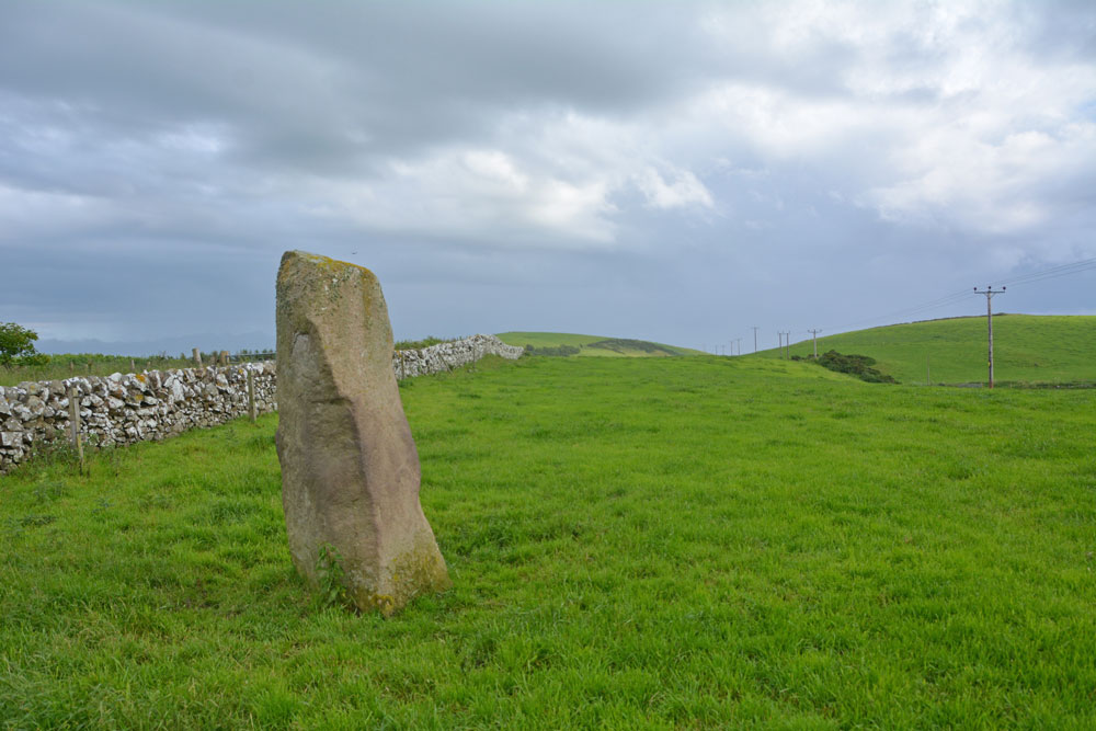 Cairnweil standing stone