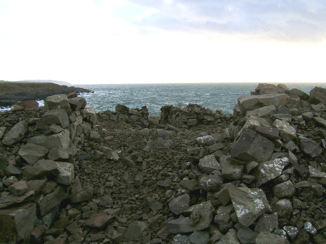 Click for the gallery page to add comments and vote (PID:56027) Doon Castle (Broch)