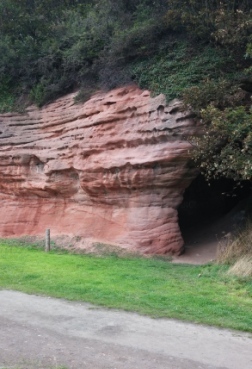 Click for the gallery page to add comments and vote (PID:188414) Court Cave