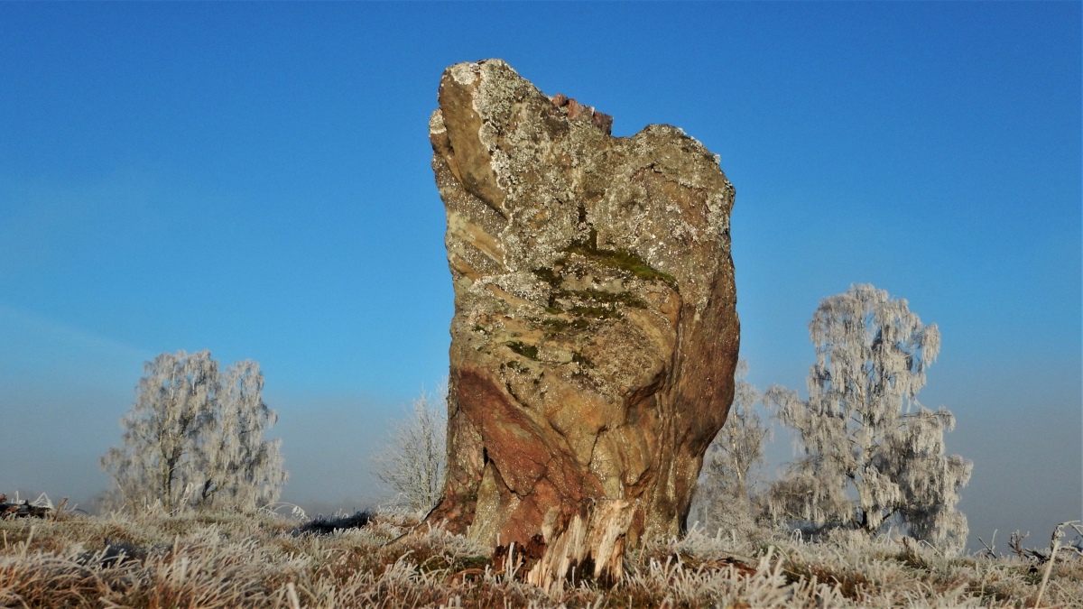 Click for the gallery page to add comments and vote (PID:264275) Pityoulish Standing Stone