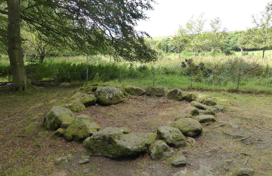 Balnuaran of Clava Kerb Cairn