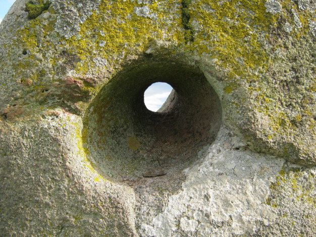 Crow stone (Wigtown)