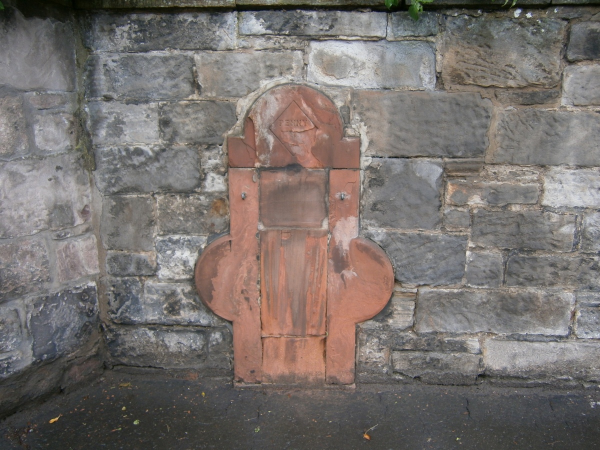 Click for the gallery page to add comments and vote (PID:223733) Penny Well (Edinburgh)