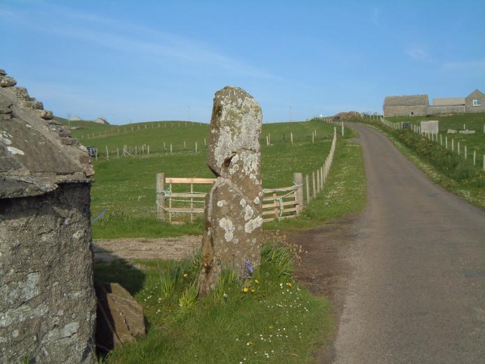 Click for the gallery page to add comments and vote (PID:6764) Langstane (Orkney)