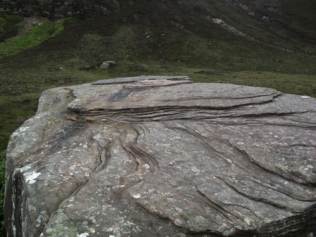 Click for the gallery page to add comments and vote (PID:61942) Dwarfie Stane