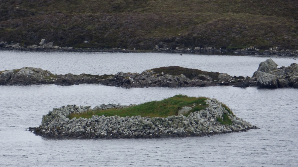 Burga Water Dun Stone Fort or Dun : The Megalithic Portal and Megalith Map: