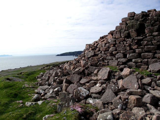 Click for the gallery page to add comments and vote (PID:61384) Culswick Broch