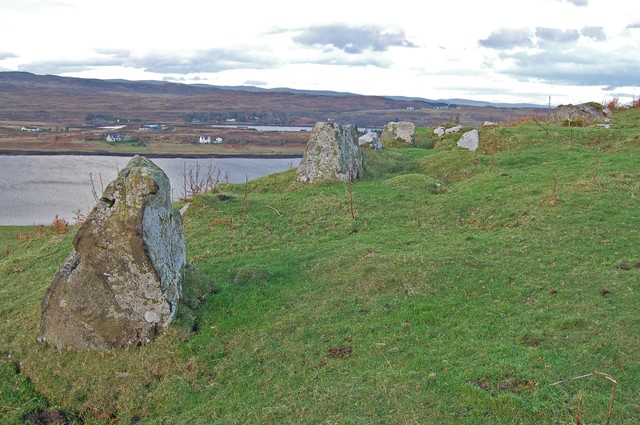 Click for the gallery page to add comments and vote (PID:55811) Standing stones below Dun Cruinn