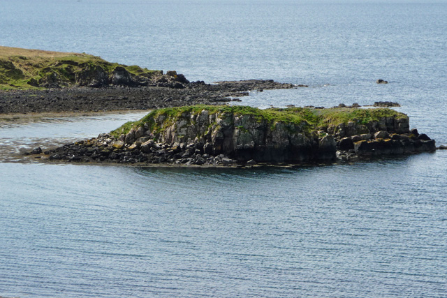 Click for the gallery page to add comments and vote (PID:55744) Dun Maraig