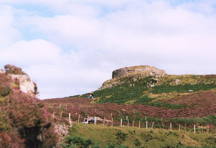Click for the gallery page to add comments and vote (PID:70687) Dun Beag (Brogaig)