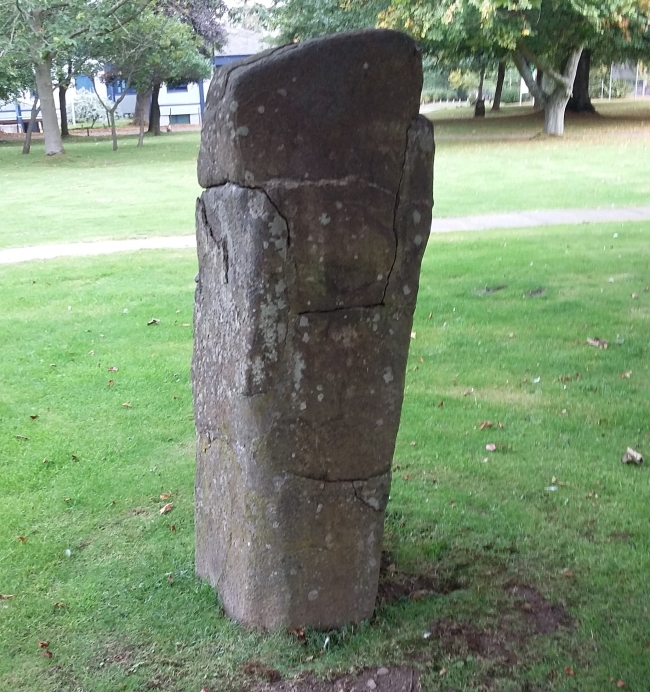 Click for the gallery page to add comments and vote (PID:139432) Randolphfield Stones