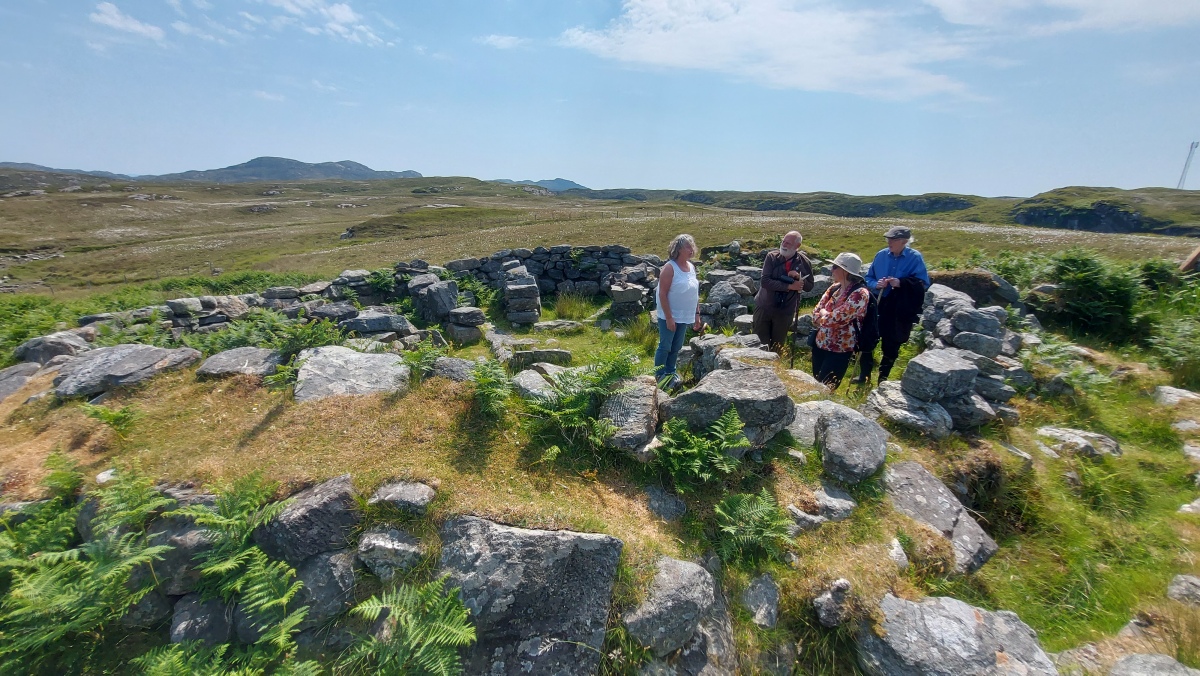 Click for the gallery page to add comments and vote (PID:259516) Grimsay, Bagh Nam Feadhag
