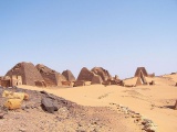 Click for full size image of Meroë Pyramids (PID:82159) Meroë Pyramids