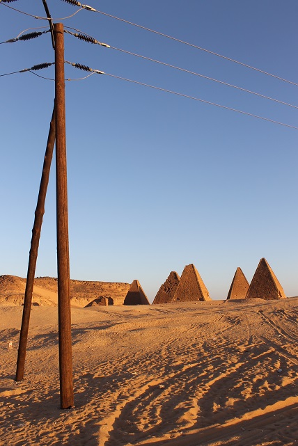 Click for full size image of Karima Pyramids (PID:131652) Karima Pyramids