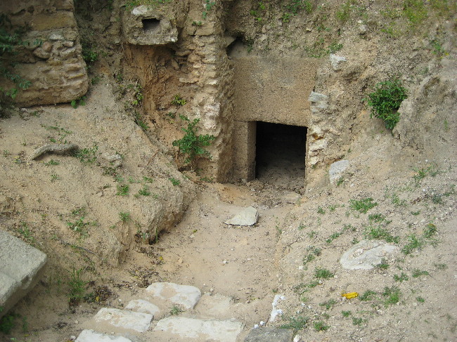 Click for the gallery page to add comments and vote (PID:37898) Carthage Punic Tomb 1