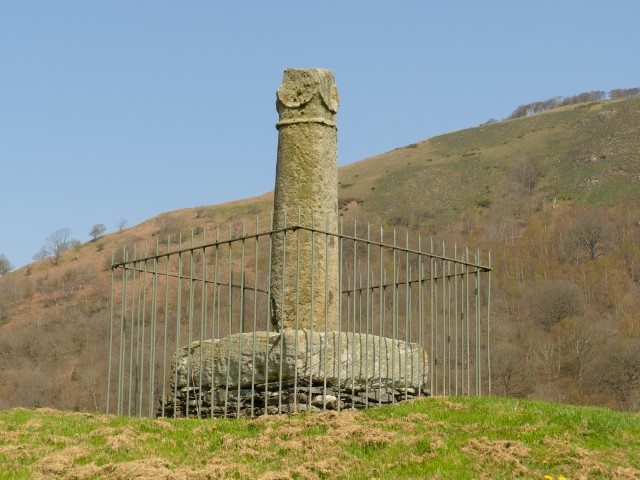 20180421--Elisegs Pillar, Llangollen, Wales