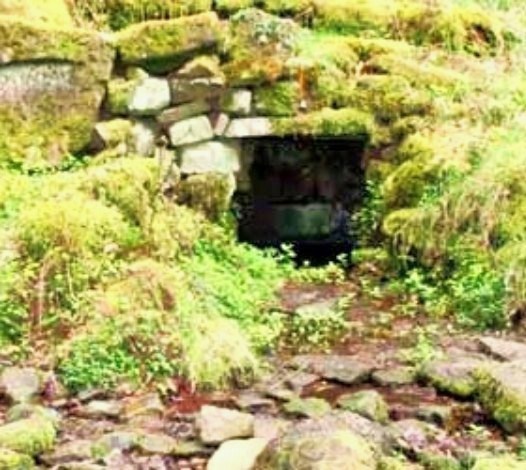 Click for the gallery page to add comments and vote (PID:59268) Ffynnon Angaeron