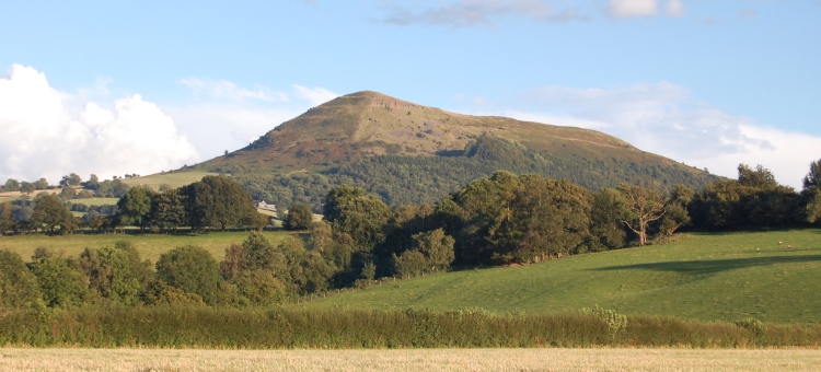 Click for the gallery page to add comments and vote (PID:32215) Ysgyryd Fawr