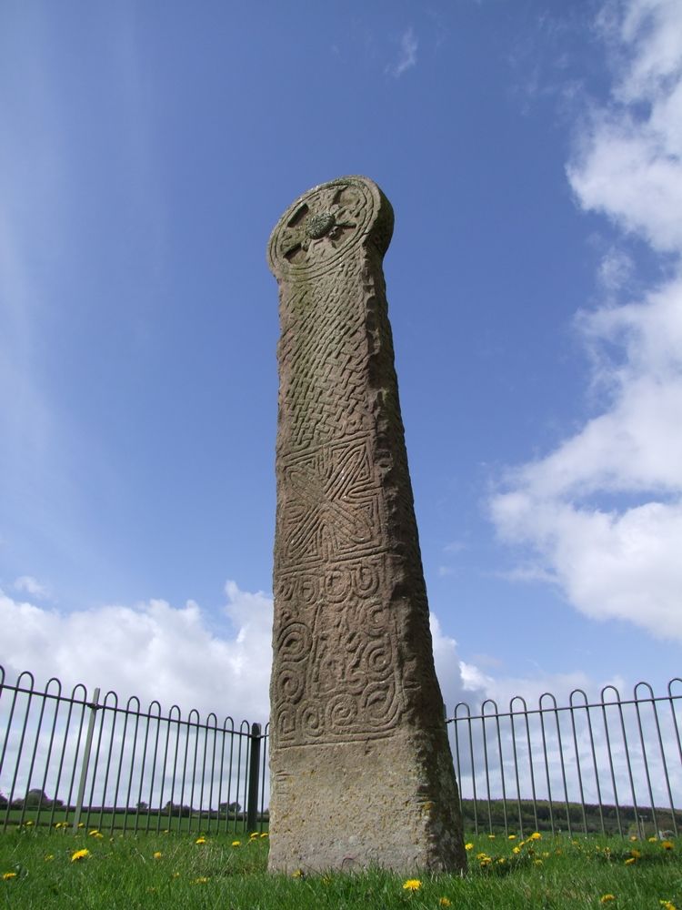 Maen Achwyfan