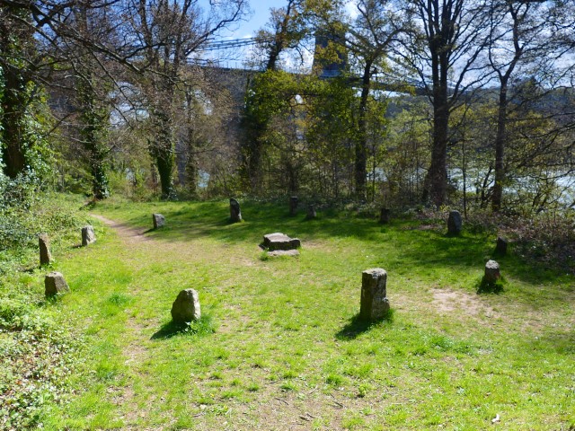 Click for the gallery page to add comments and vote (PID:250682) Menai Bridge Gorsedd Circle