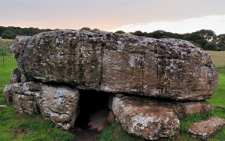 Click for the gallery page to add comments and vote (PID:94429) Lligwy Burial Chamber