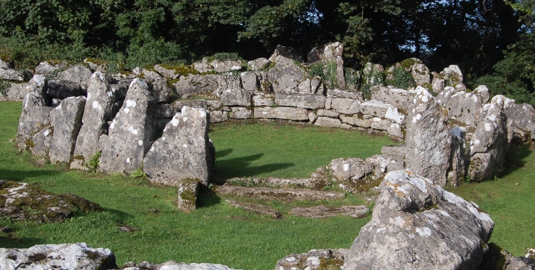 Click for full size image of Din Lligwy (PID:94314) Din Lligwy