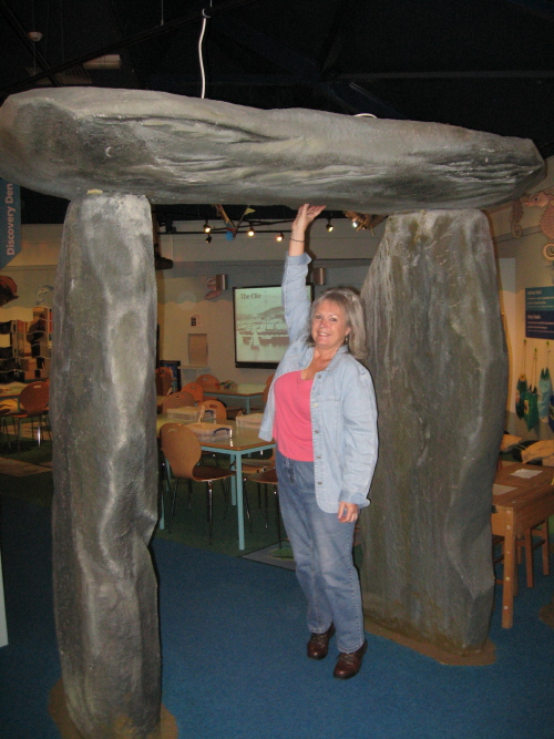 Click for the gallery page to add comments and vote (PID:51636) Oriel Ynys Mon