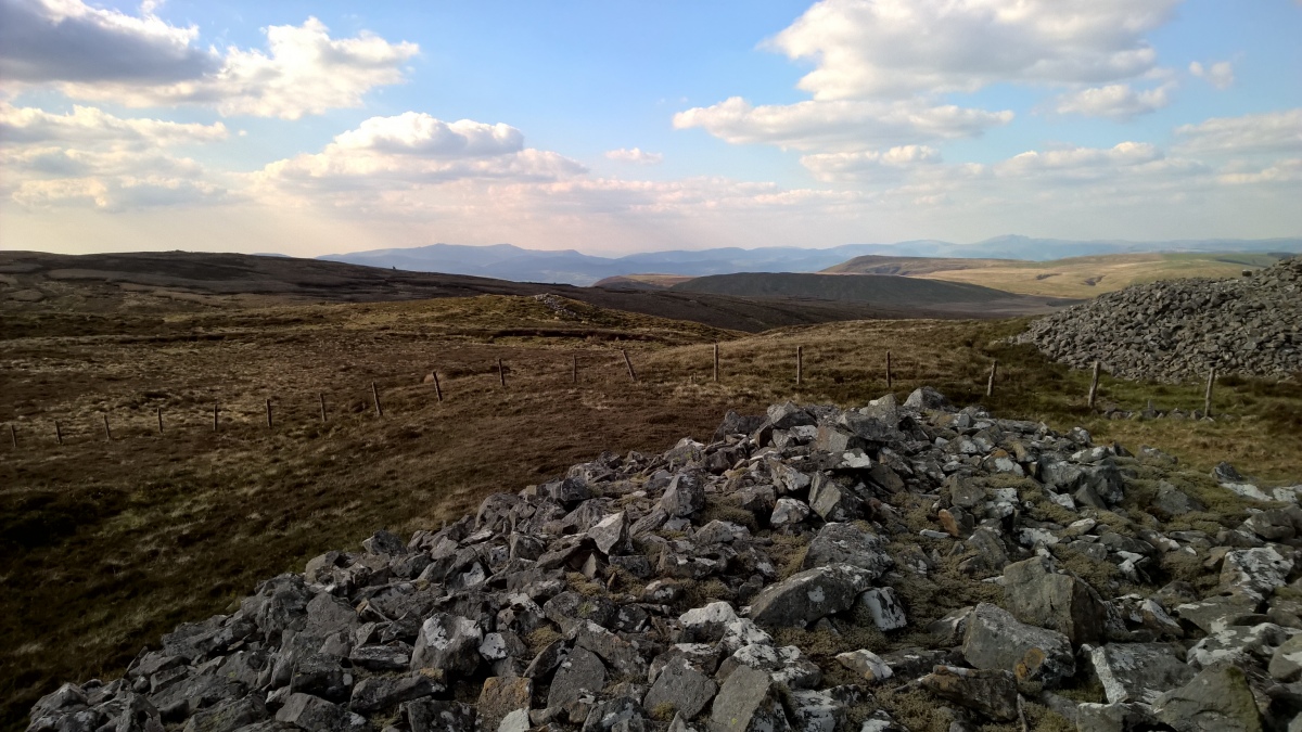 Carn Biga 1 [Carn Biga Cairn Cemetery] Cairn : The Megalithic Portal ...