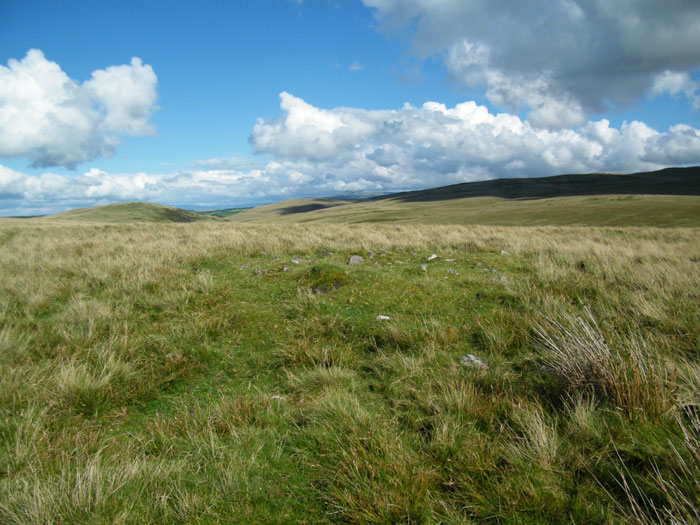 Click for the gallery page to add comments and vote (PID:63965) Bryn Elen round cairn