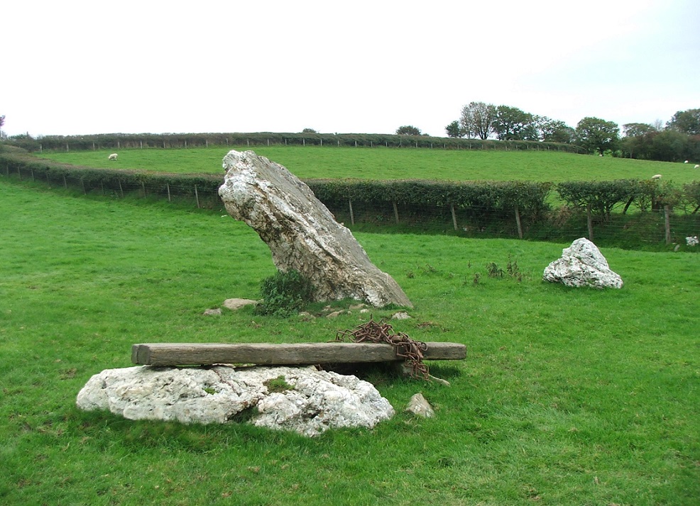 Click for the gallery page to add comments and vote (PID:139170) Llech Ciste
