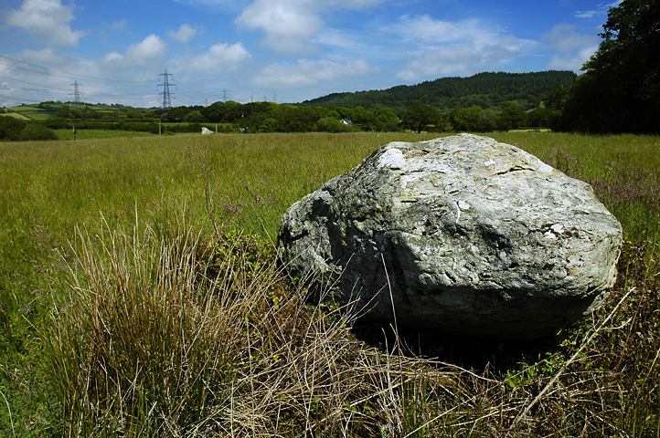 Click for the gallery page to add comments and vote (PID:90679) Meini Llwydion, Llangynog
