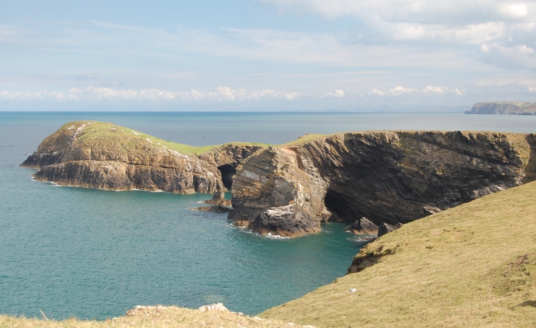 Click for the gallery page to add comments and vote (PID:33289) Ynys Lochtyn